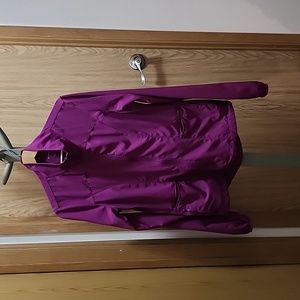 Women's Fabletics windbreaker - size medium